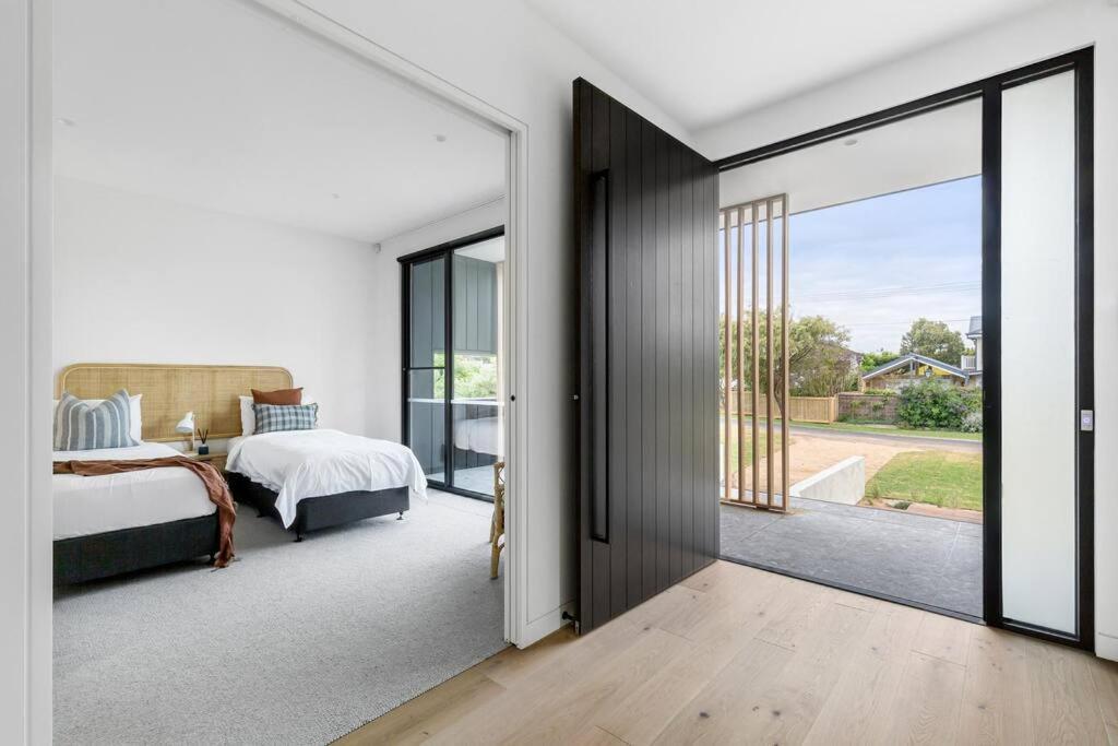 Kirks On Park - Brand New Luxury Home, Great Location ソレント エクステリア 写真