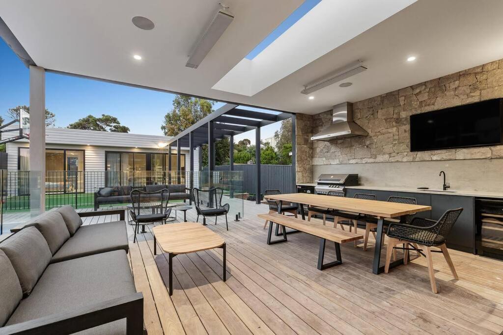 Kirks On Park - Brand New Luxury Home, Great Location ソレント エクステリア 写真